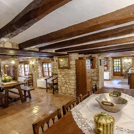 Catalunya Casas Unique Sanctuary With Extra Large Pool! Vil·la