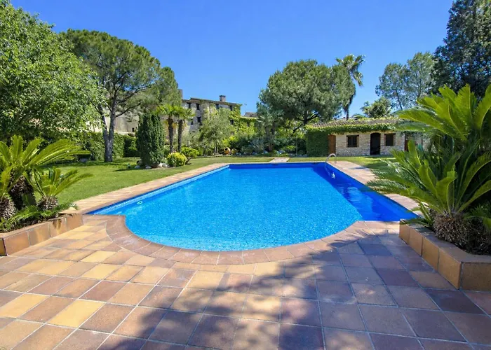 Catalunya Casas Unique Sanctuary With Extra Large Pool!